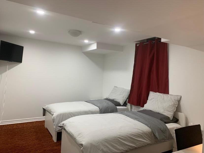 Guest House Room No 03 Μισισάουγκα Εξωτερικό φωτογραφία